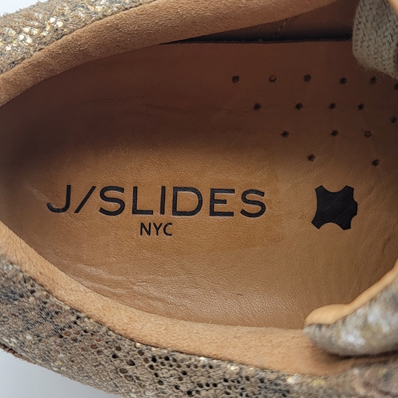 J Slides Roger Womens Round Toe Animal Print Sneakers Size 9.  S1154 - Picture 4 of 6